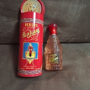 Versace Red Jeans Eau de Toilette